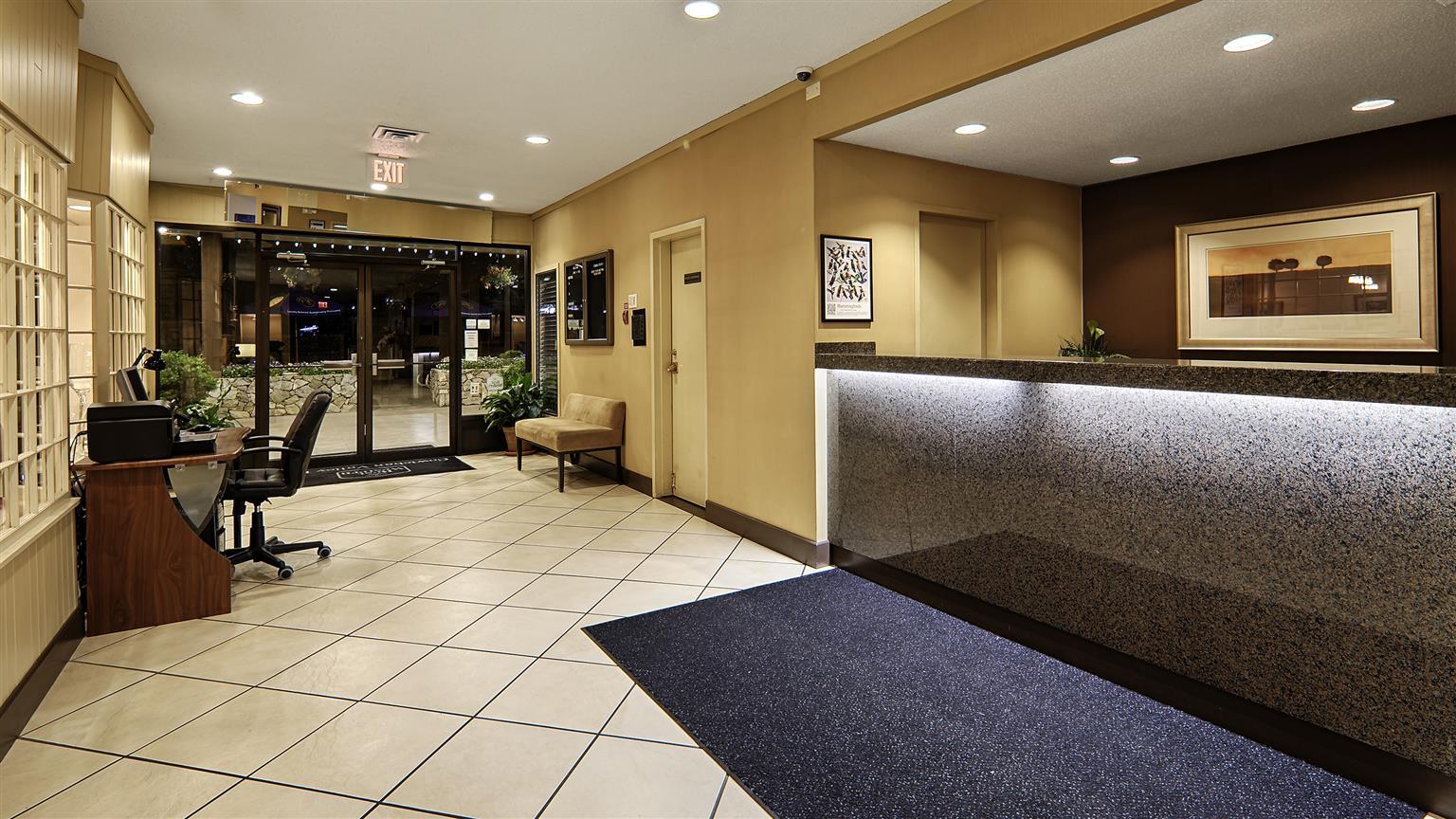 Best Western Cowichan Valley Inn Duncan Exterior photo