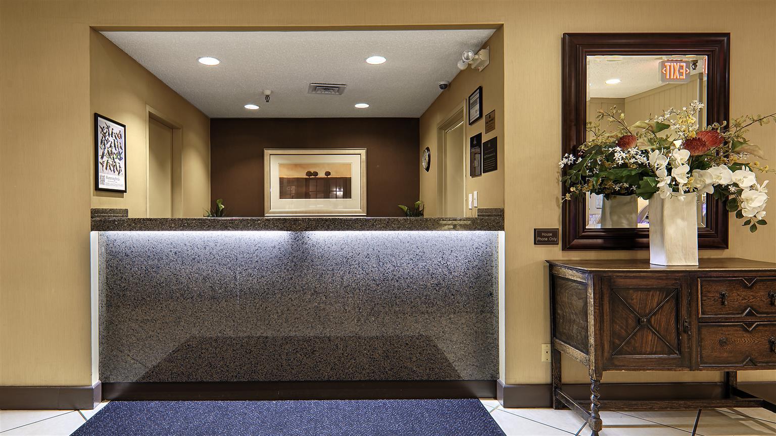 Best Western Cowichan Valley Inn Duncan Exterior photo